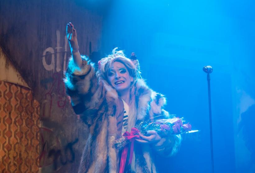 Hedwig and the Angry Inch, o productie Teatrul Stela Popescu,  New Wave International Theatre Festival, pe 22 iunie 18845394
