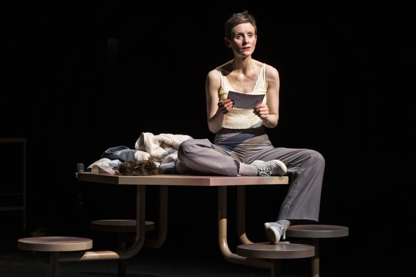 Vara evenimentelor la Teatrul Național din Timișoara: HAMLET, A GIRLS STORY și THE INFERNAL COMEDY / COMEDIE INFERNALĂ cu John Malkovich 18845168