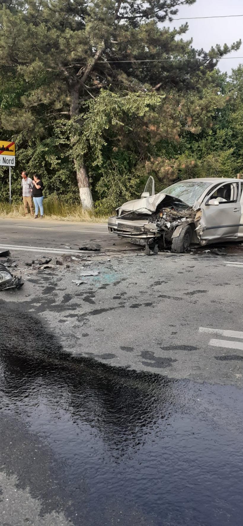 Accident la ieșire din Eforie Nord spre Constanța. Trei persoane au fost rănite, fiind transportate la spital 18845716