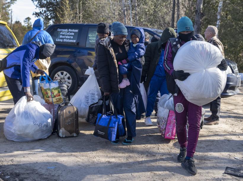 Imigranţi și refugiați, soluția Canadei pentru scăderea natalităţii: avem nevoie ca mai mulţi oameni să vină aici