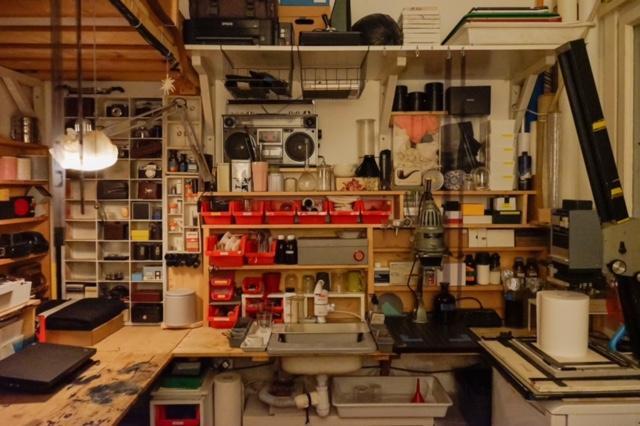 La pas prin atelierele UAP din România. Sabina Suru, Ilina Schileru și Daniel Stancu, printre artiștii care-și deschid atelierele într-un duplex cultural București - Râmnicu Vâlcea 18845922