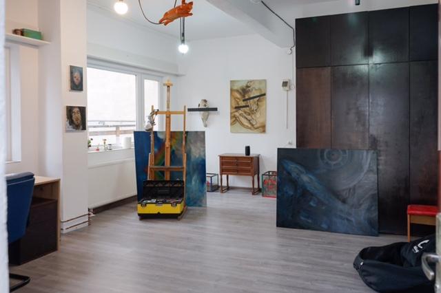 La pas prin atelierele UAP din România. Sabina Suru, Ilina Schileru și Daniel Stancu, printre artiștii care-și deschid atelierele într-un duplex cultural București - Râmnicu Vâlcea 18845923