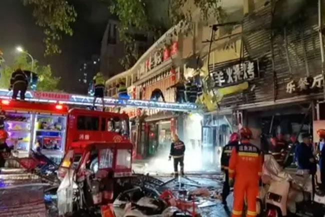 Cel puțin 31 de morți după o explozie produsă într-un restaurant din China