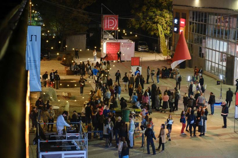 DIPLOMA Show 2023 așteaptă înscrieri pentru ediția #10 a expoziției  dedicate absolvenților de artă și arhitectură 18846068