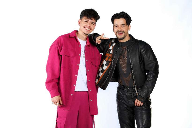 Sâmbătă, de la 20:00, pe Antena 1:Emilian, provocare neașteptată pentru WRS înainte de finala Te cunosc de undeva!„Voi ajungeți să fiți naturali studiind o referință, ceea ce mi se pare o abilitate fantastică“ 18846233