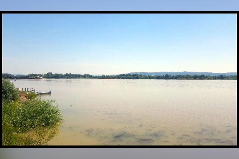 Unda de poluare formată anterior pe Dunăre în zona Cělarevo (Serbia) a fost stopată înainte de a ajunge la granița României 18846297