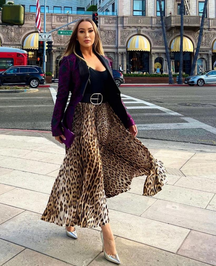 Cântăreață celebră din România, băută și drogată, oprită de polițiști în Sectorul 2 18846519