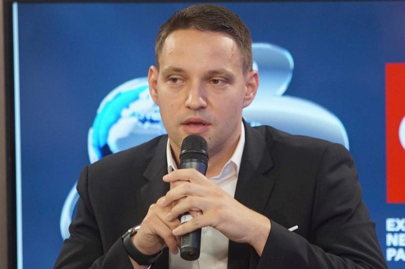 Locuri de scăpat de gunoi, gratis 18846323