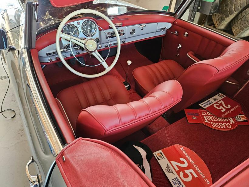 Nebunie la Registrul Auto Român. Mașină de 3,5 milioane euro adusă la ITP în România  18846578