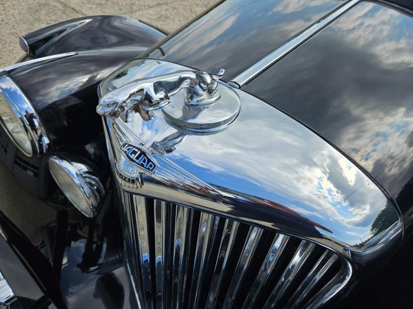 Nebunie la Registrul Auto Român. Mașină de 3,5 milioane euro adusă la ITP în România  18846585