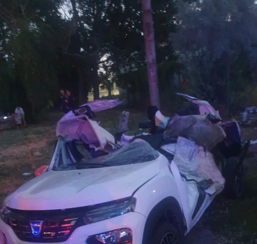 Cascadorie mortală în Buzău: Un bărbat și-a pierdut viața după ce a lovit mai multe mașini parcate