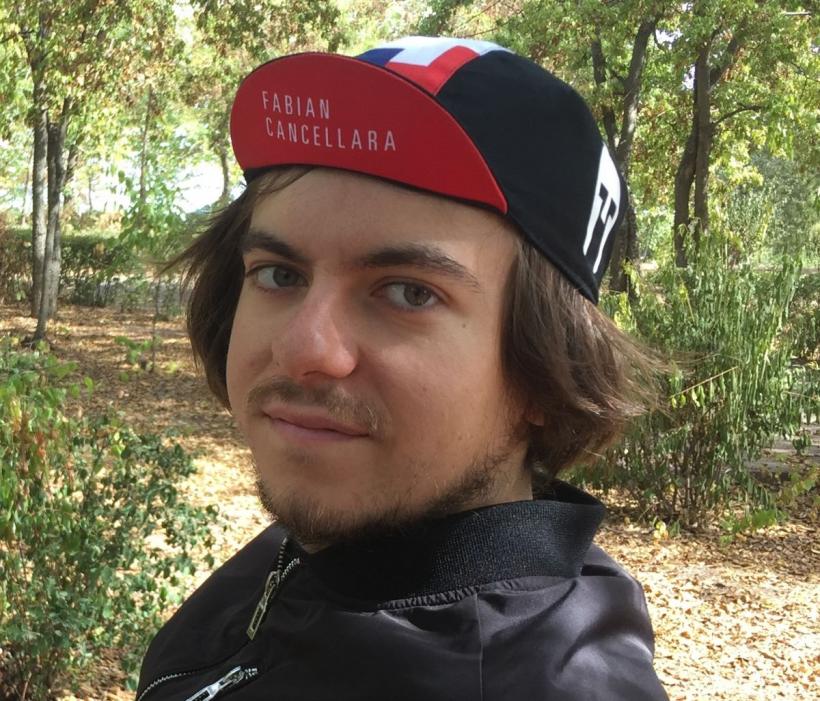 #expriențaIdeoIdeis pune pe scenă și pe ecrane relația oamenilor cu orașele lor. Victor Morozov semnează scenariile celor două producții. 18846403