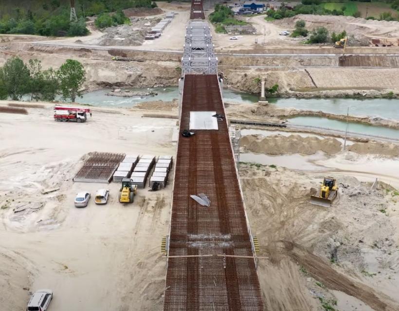 EU ne dă o jumătate de miliard de euro ca să ne întoarcem în anul 1869. Cu trenul 18846829