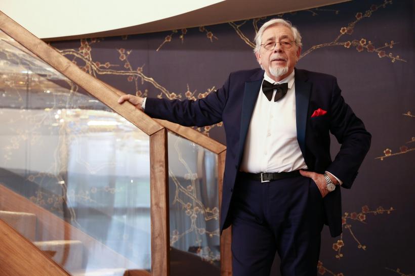 Sergiu Cioiu, Special Guest Star în comedia romantică Lasă-mă, îmi place! Camera 609, de la Antena 1 18846964