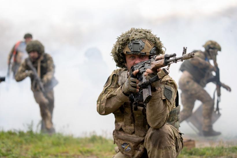 Ucraina profită de haosul de la Moscova. Zelenski susține că luptătorii lui au avansat în toate direcțiile! 18847155