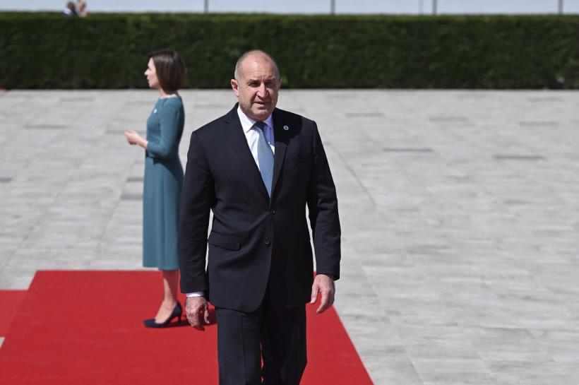 Noul guvern bulgar oferă Ucrainei ajutor militar suplimentar 18847114