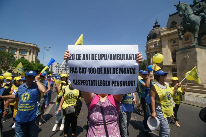 Statul a reinventat munca patriotică. Deficitul cronic de personal din sectorul bugetar va duce la noi revolte 18847051