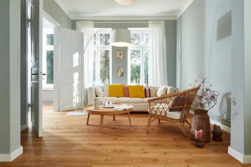 Cum alegi modelul potrivit de parchet triplustratificat? Un ghid pentru modelele de montaj parchet: Chevron, Herringbone și alte modele interesante. 18847428