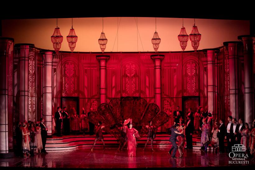 Mii de spectatori au participat la Bucharest Opera Festival pe scena operei bucureştene 18847442