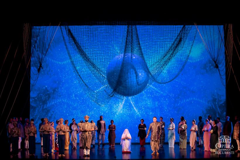Mii de spectatori au participat la Bucharest Opera Festival pe scena operei bucureştene 18847449