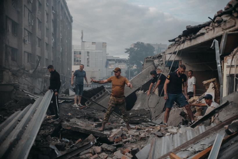 Un copil și trei adulți au murit după ce rachete rusești au lovit orașul Kramatorsk: Tot ce văd este distrugere, frică și groază 18847329