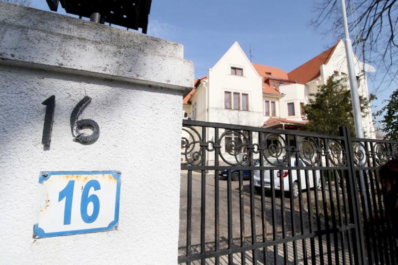 Kovesi și-a instalat armata de procurori în sediul inamicului care a transformat-o în „penală” 18847652