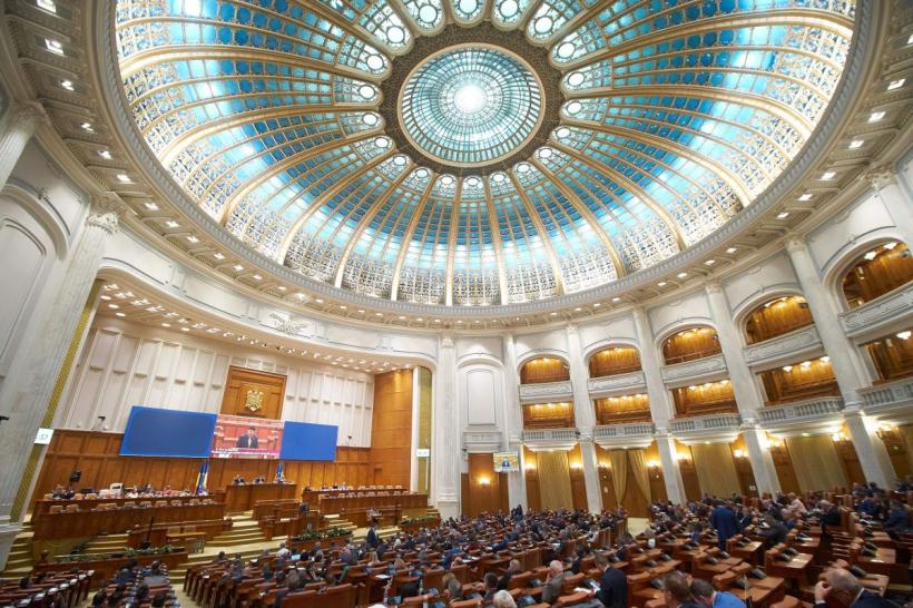 Senatul a adoptat inițiativa care reduce birocrația în relația dintre cetățean și Starea Civilă 18847988