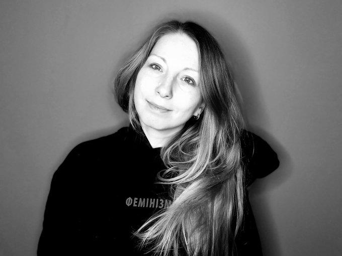 Cunoscută scriitoare ucraineană, moartă la 37 de ani după ce a fost rănită de rachete la Kramatorsk 18848081