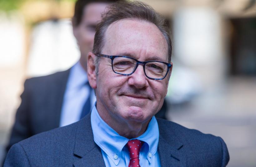Celebrul actor Kevin Spacey, acuzat că este un „prădător” sexual 18848285