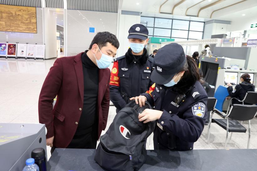 Atenționare: Washingtonul le recomandă americanilor să evite călătoriile în China din cauza arestărilor abuzive 18848278