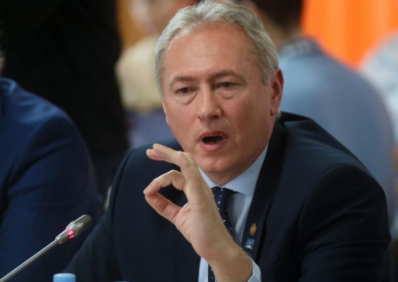 Cine numără oi, bani și tramvaiele din București. Rotativa, urmată de reciclarea șefilor mai mici 18848405