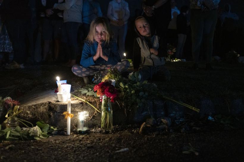 Cel puțin 16 persoane, printre care și copii, au fost ucise de o scurgere de gaz în Africa de Sud 18848653