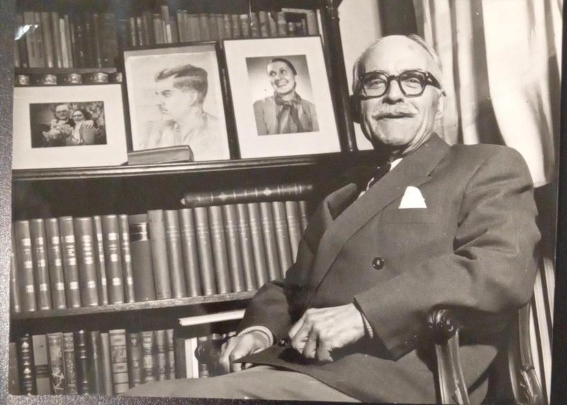 Tudor Arghezi, maestrul scrisului „pe dedesubt” 18848745