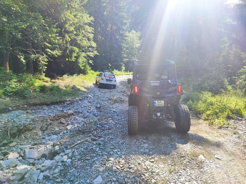 Nouă ore a durat salvarea unui bărbat de 79 de ani plecat de la o stână 18849235