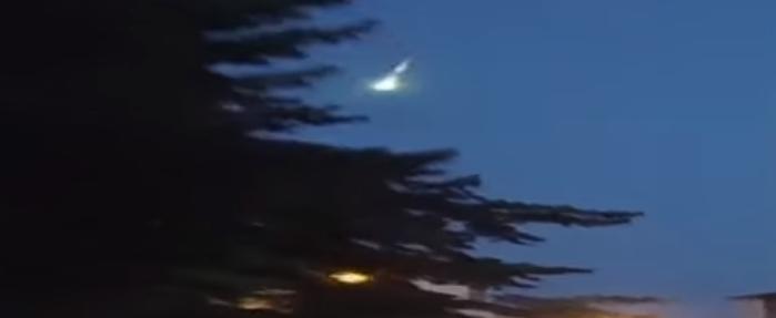 Un meteorit a pus în stare de alerta salvamontiștii din Hunedoara și Gorj: Nu știm dacă s-a prăbușit în România  18849551