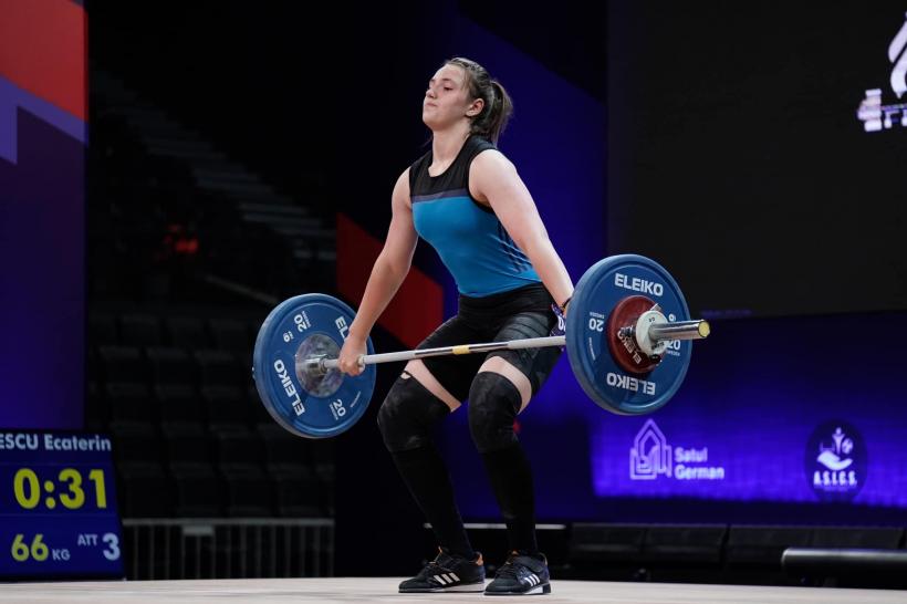 Performanța României la Europenele de haltere Under 15 și Under 17  de la Chișinău  18849776