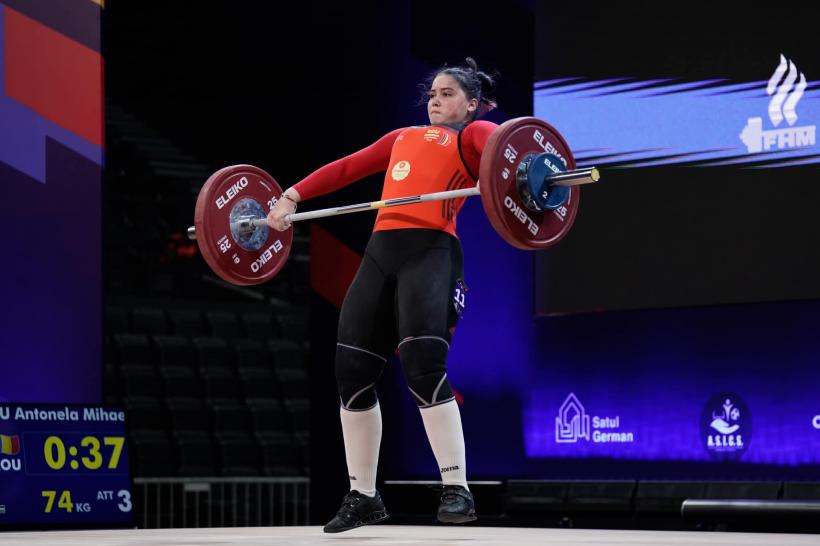 Performanța României la Europenele de haltere Under 15 și Under 17  de la Chișinău  18849777