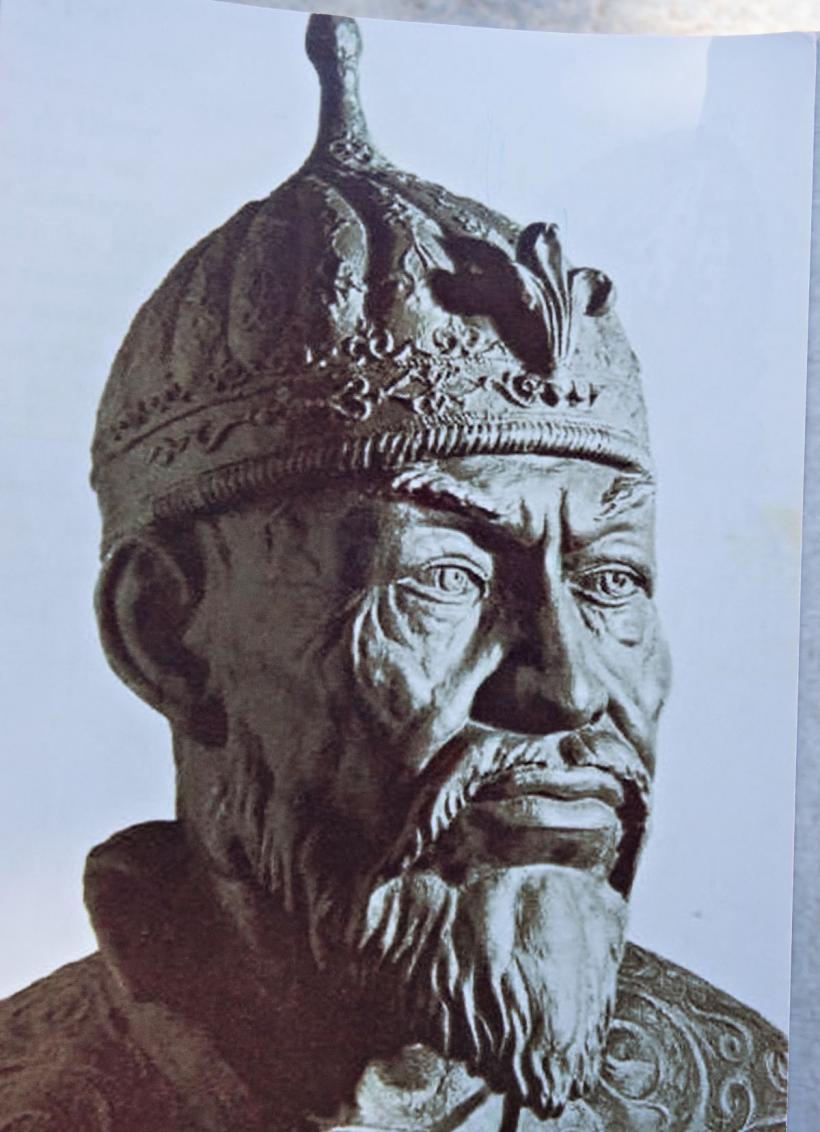 Reverențele regilor Occidentului în fața „Omului de Fier” 18849636