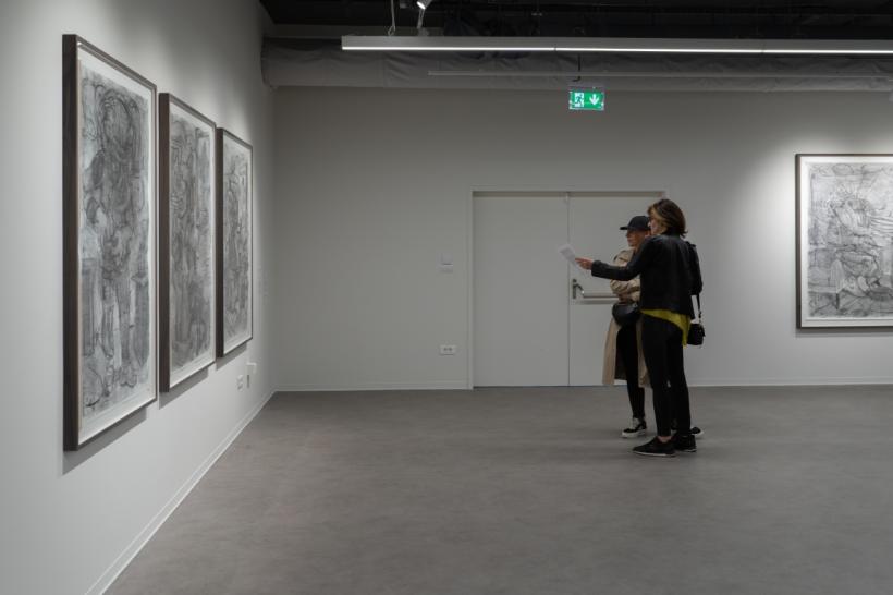 Adrian Ghenie la Timișoara: Expoziția „Corpul imposibil” a încântat publicul cu o tematică actuală și o nouă direcție estetică a artistului  18849719