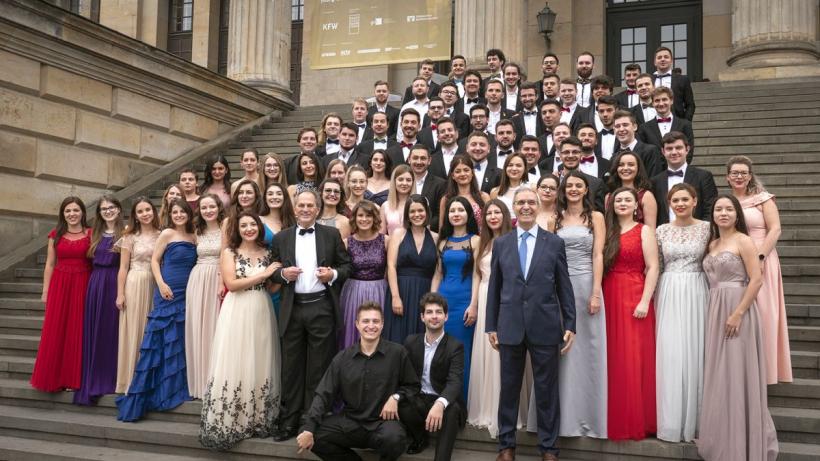 Orchestra Română de Tineret dirijată de Cristian Mandeal la Bucureşti, Kassel şi Berlin