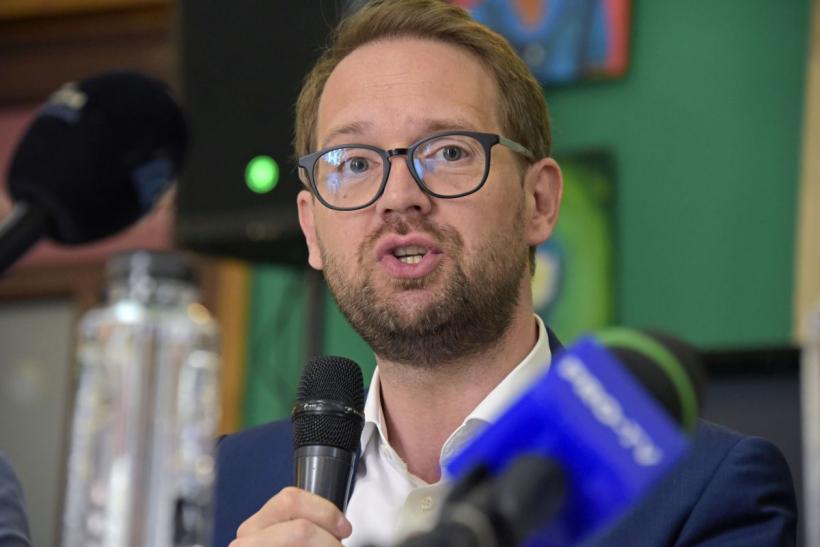 Fritz de Timișoara a declarat salariul soției: 14.000 $/lună 18850699