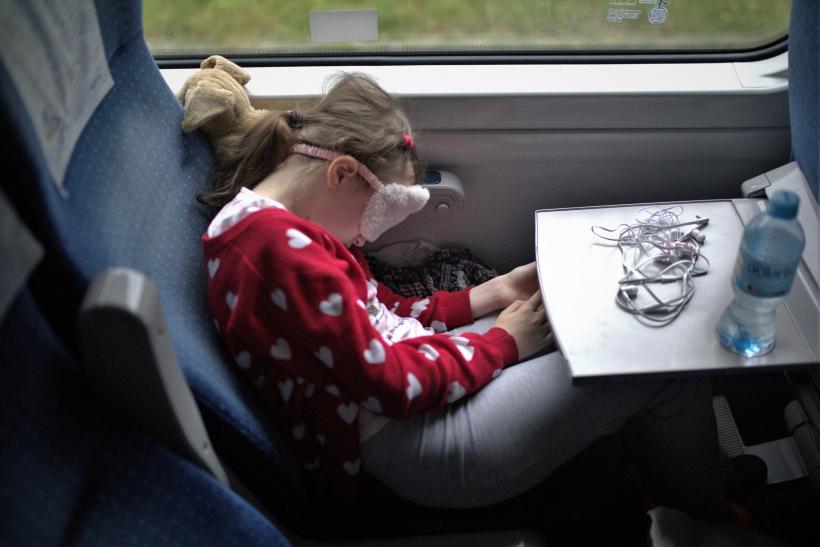 Situație inedită în Europa. Refugiații ucraineni își petrec vacanțele în zonele afectate de război 18850973