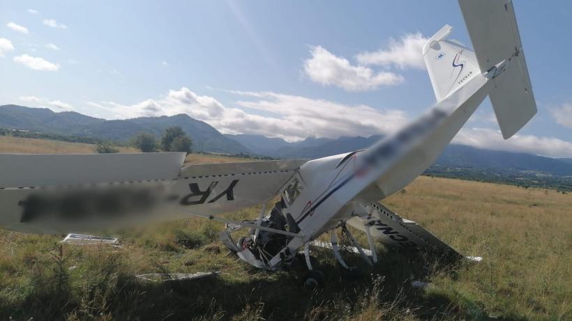 Avion prăbușit între Râșnov și Tohan. Pilotul a murit
