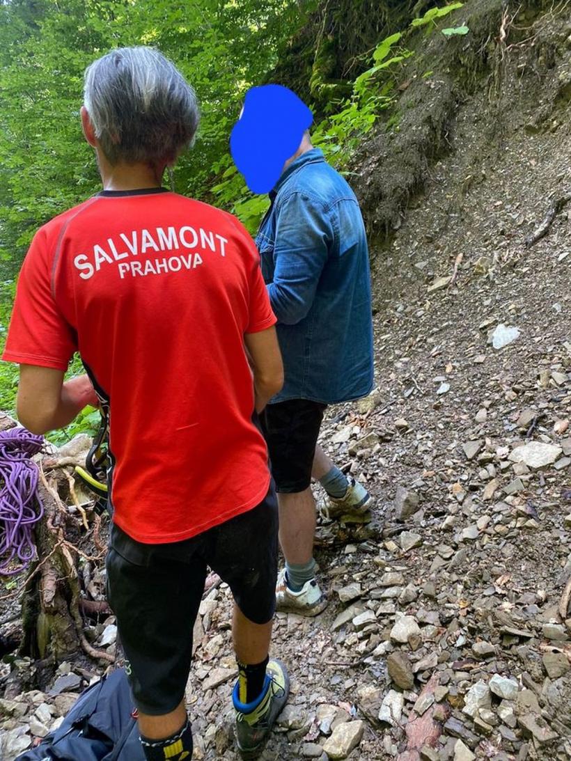 Turist abandonat în munți de ghidul montan pe care îl plătise! El a fost recuperat de salvamontişti 18851136