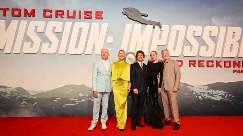 Tom Cruise şi ''Mission: Impossible'' domină box-office-ul nord-american
