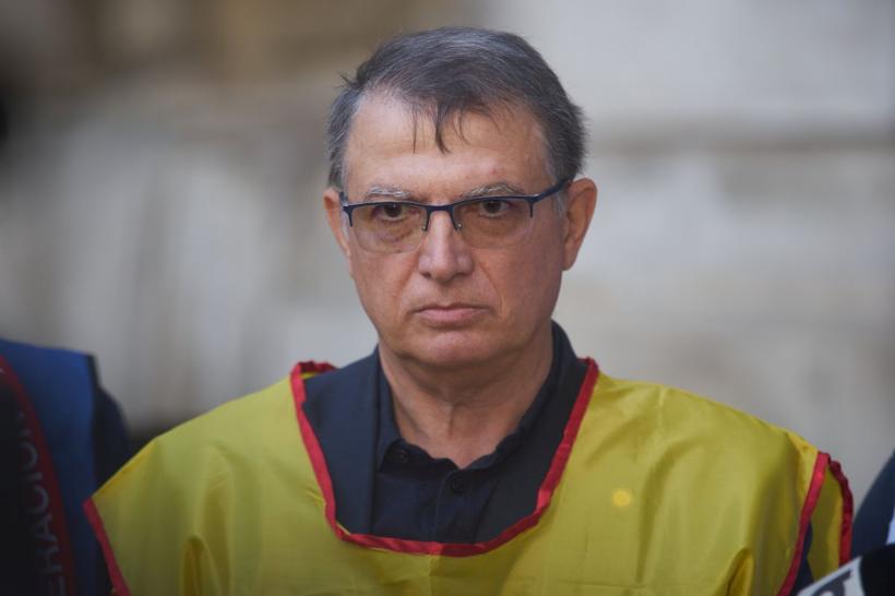 4.500 euro/lună, câștigul unui profesor în România 18851234