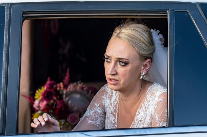 Publicul larg vede în premieră la TVR 1 ultimul film semnat de Adrian Lustig, „Nunţi, botezuri, înmormântări” 18851594