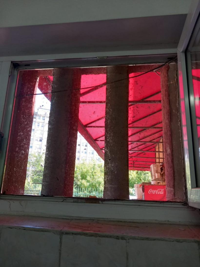 Rugină, mizerie, fructe stricate la o firmă de catering din Constanța care asigura mâncarea pacienților din spitale 18851686