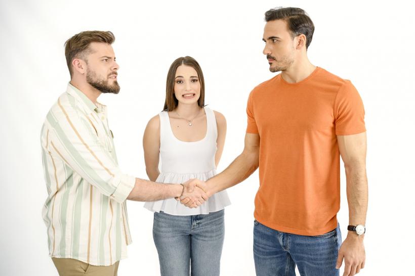 Comedia romantică Lasă-mă, îmi place! Camera 609 va avea premiera vineri, 25 august, de la 20:30, la Antena 1 18852019