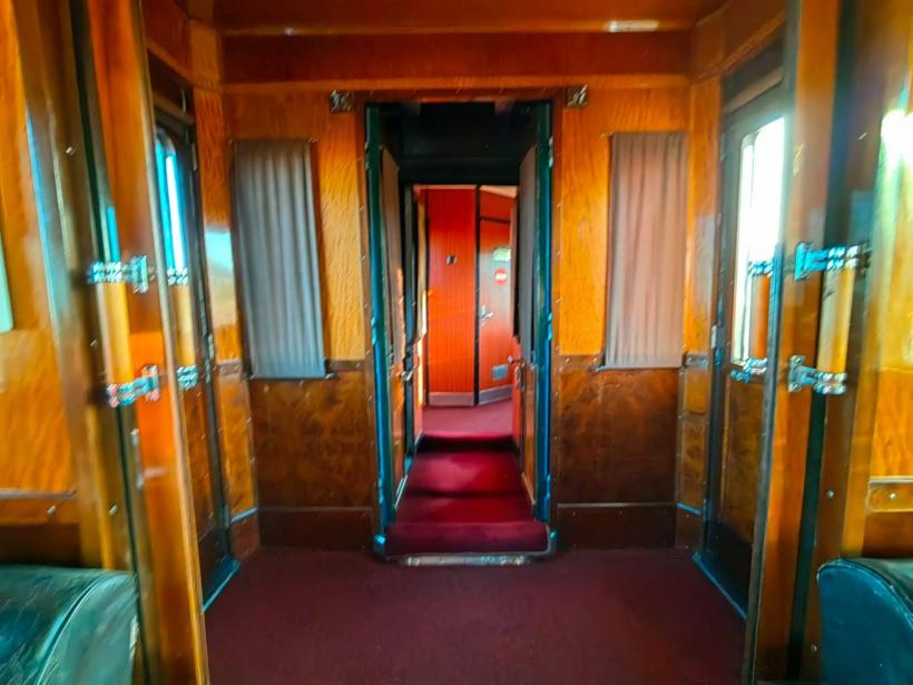 Trenul Regal a ajuns la Tulcea, după 85 de ani. Simbolurile regalității, distruse de comuniști 18852023